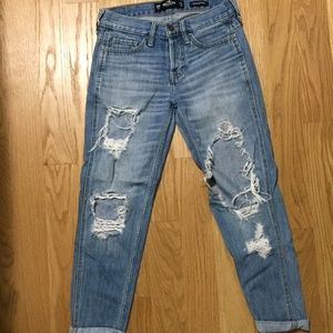 Hollister Low Rise Boyfriend Skinny Fit 00r NWT
